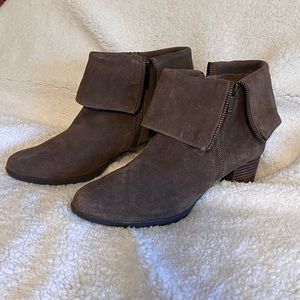 Adam Tucker Isadora Booties 8 1/2